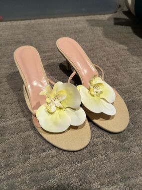 Women’s Yellow Floral Slide Heels